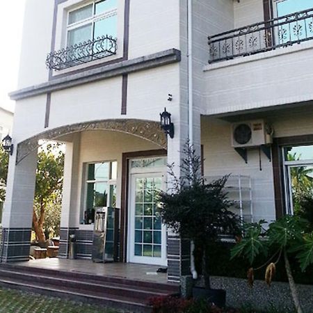 Mino Lake 民宿 Kaohsiung Bagian luar foto